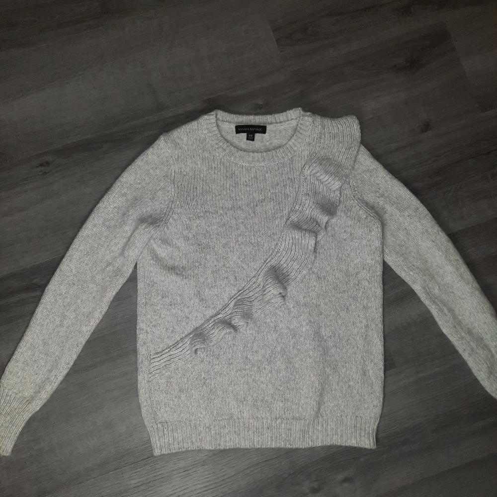 Banana Republic Ruffle Front Crewneck Sweater